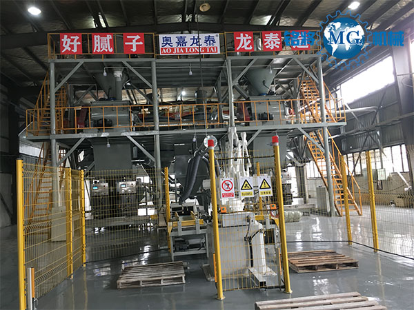 開(kāi)一家膩?zhàn)臃蹚S需要投資多少錢？